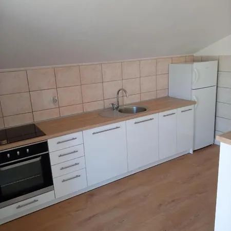 Matias Apartment *